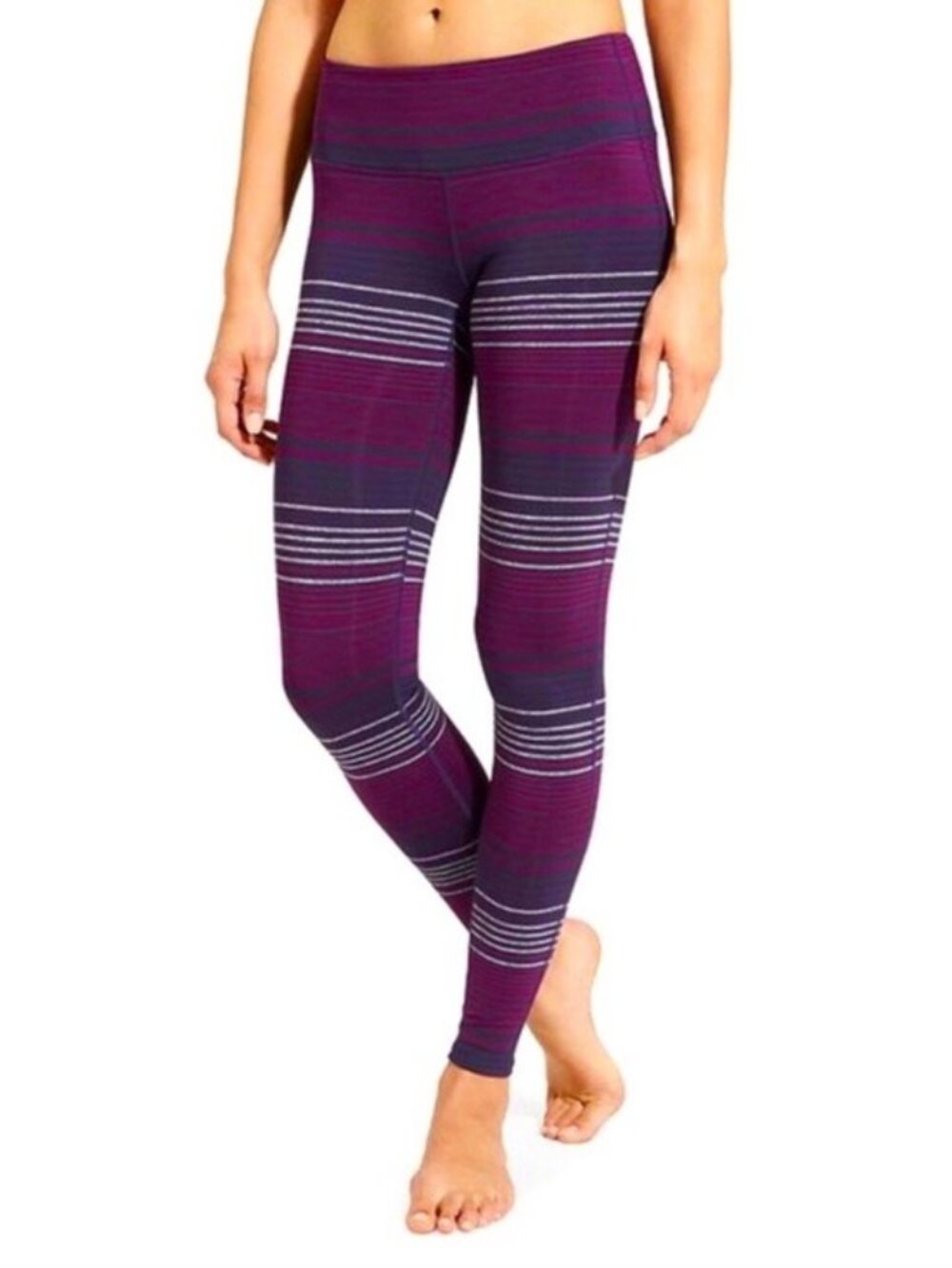 Athleta Chaturanga Women's XS Purple Tight Fit Mid Rise Activewear Yoga Leggings